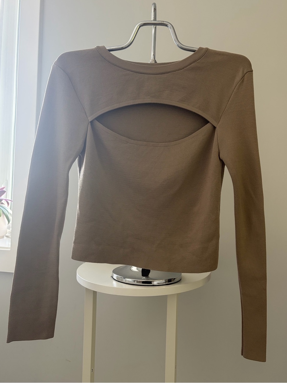 Zara Cutout Long-Sleeve